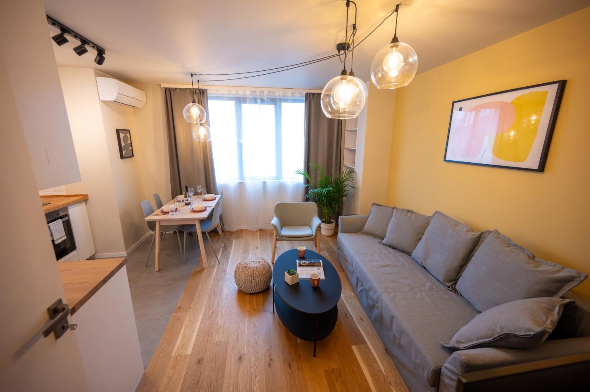 Design 1Bdr Apartment Near City Center Sofia Bagian luar foto