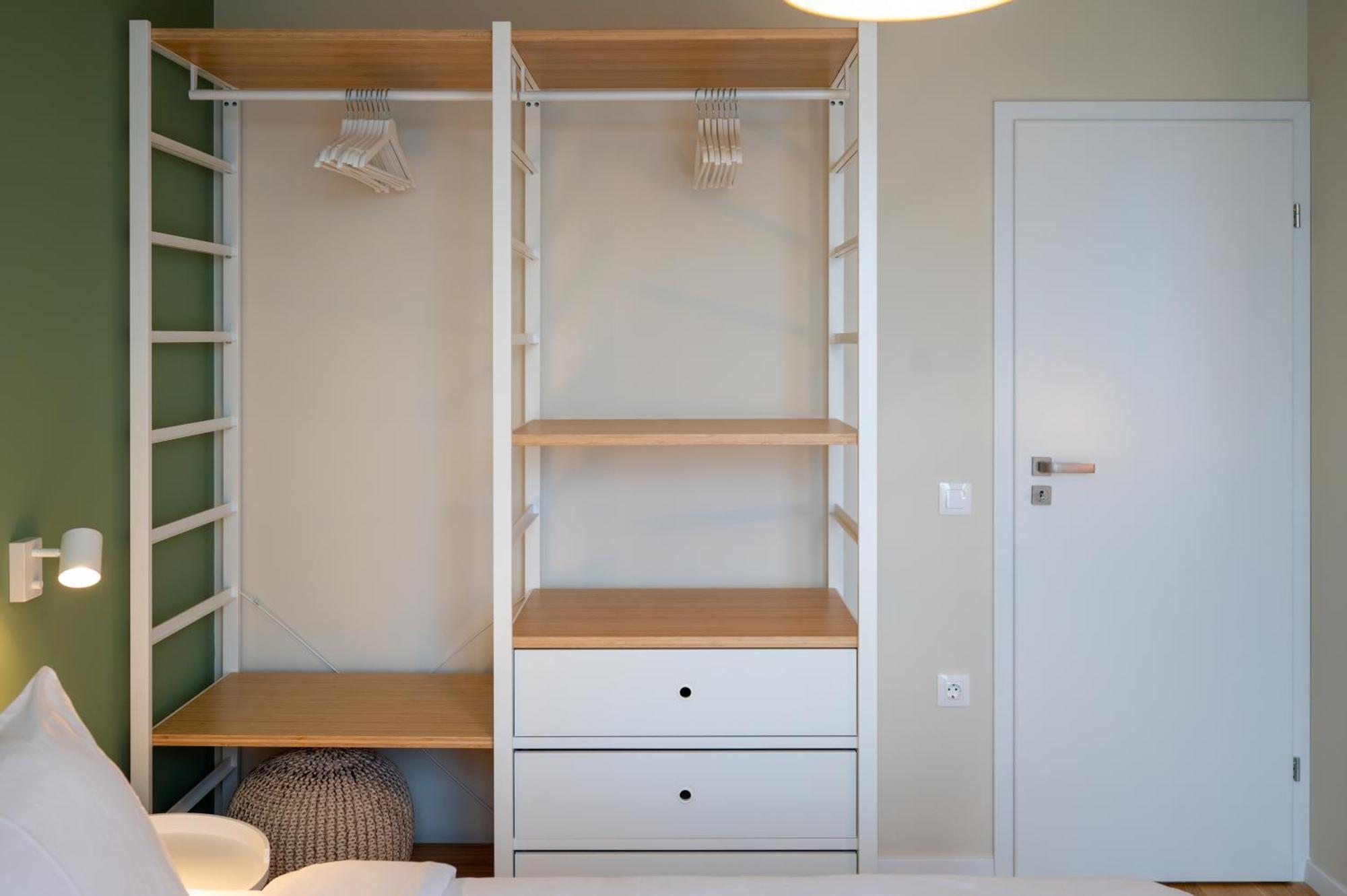 Design 1Bdr Apartment Near City Center Sofia Bagian luar foto