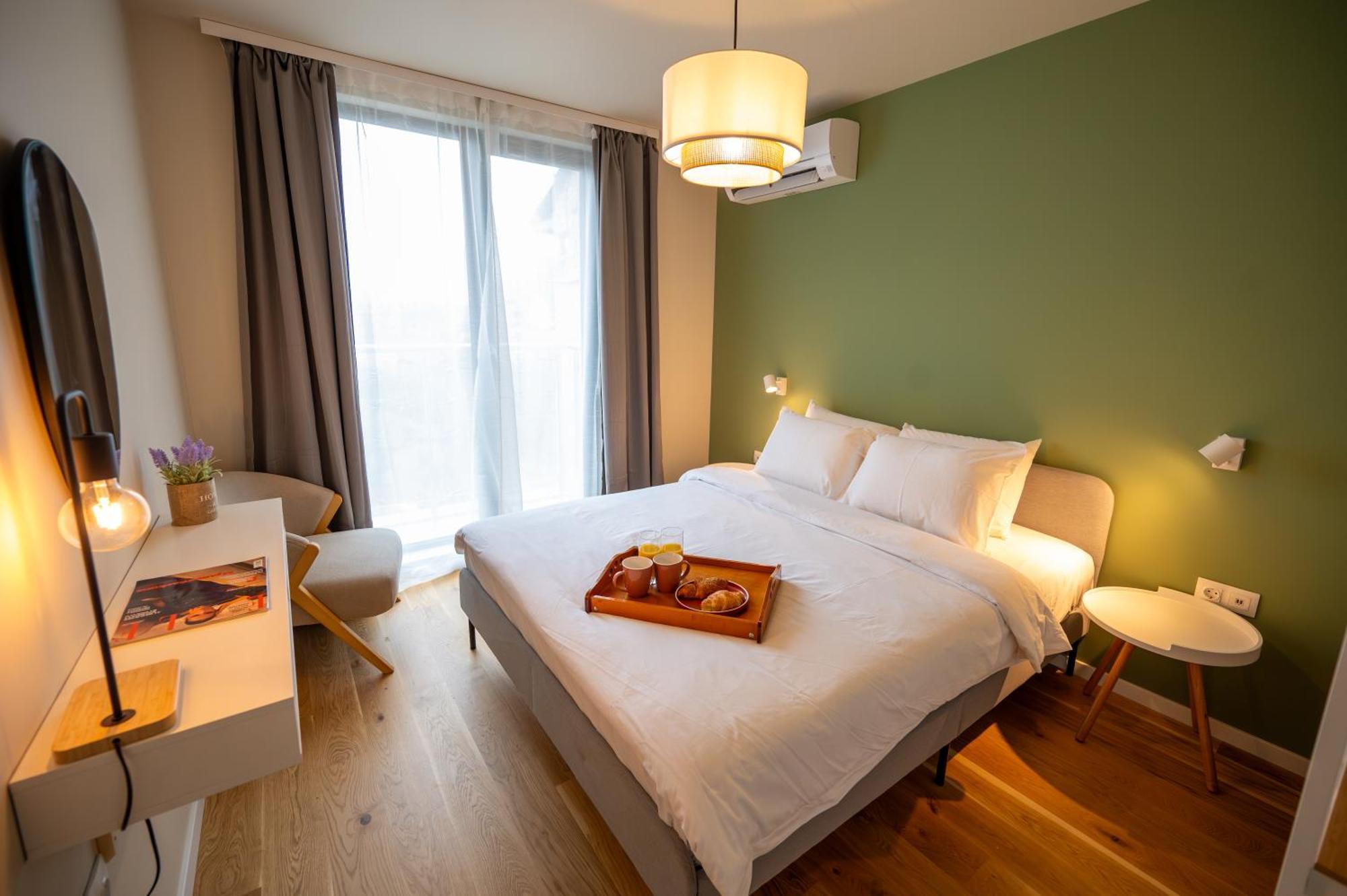 Design 1Bdr Apartment Near City Center Sofia Bagian luar foto